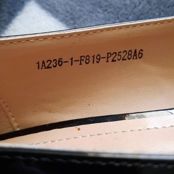 Rotcv Black Patent Leather Pointed Toe  Red & Black Unique Heel Shoe Size 6 - Picture 12 of 14